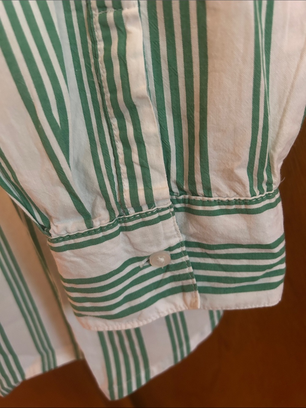 Old Navy White and Green Vertical Stripe Button-Down Shirt - Picture 4 of 7